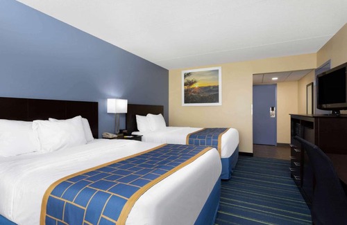 Augusta Hotel | Days Inn by Wyndham Augusta