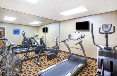 Brewerton Hotel | Days Inn by Wyndham Brewerton/ Syracuse near Oneida Lake