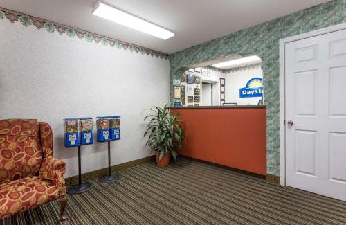Dickson Hotel | Days Inn by Wyndham Dickson