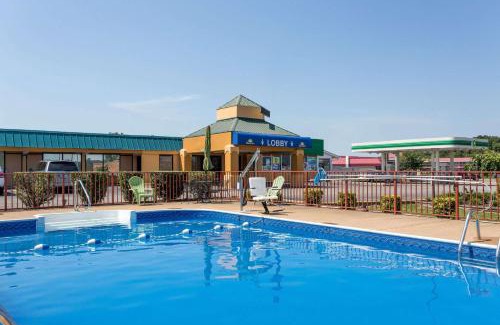 Dickson Hotel | Days Inn by Wyndham Dickson