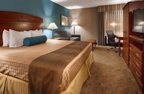 Englewood Hotel | Days Inn by Wyndham Englewood Dayton Airport