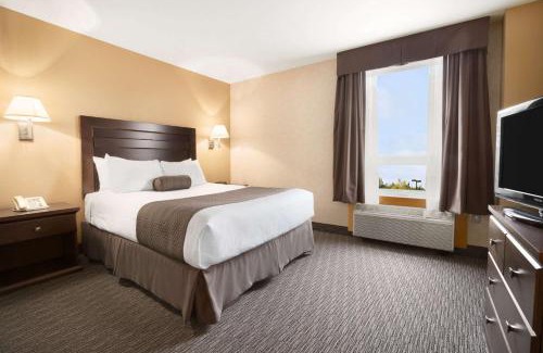 Estevan Hotel | Days Inn by Wyndham Estevan