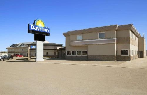 High Level Hotel | Days Inn by Wyndham High Level