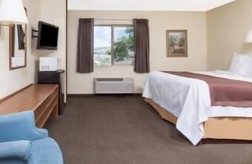 Wye Hotel | Days Inn by Wyndham Missoula Airport