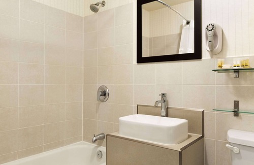 County of Vermilion River Hotel | Days Inn by Wyndham Vermilion