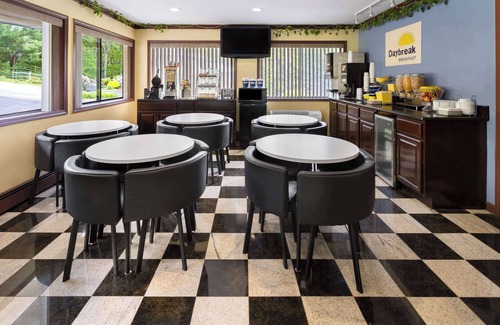 Wurtsboro Hotel | Days Inn by Wyndham Wurtsboro