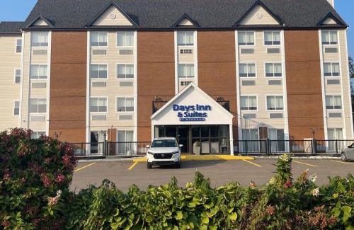 Summerside Hotel | Days Inn & Suites by Wyndham Summerside