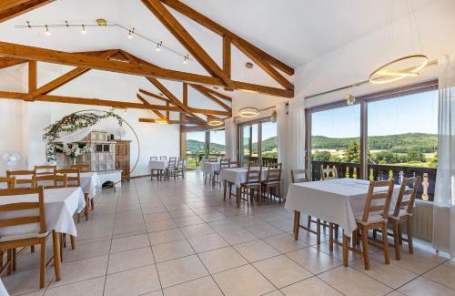 Niedenstein House | db staycation ferienpark