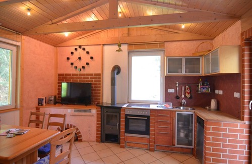 Finsterbergen House | Schönes Ferienhaus mit überdachter Veranda