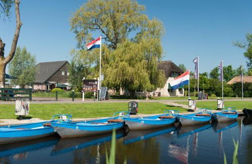 Giethoorn Hotel | De Kruumte