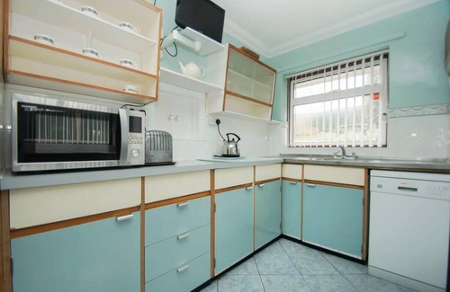 Rottingdean House | Dean Court Bungalow | by Brighton Holiday Lets