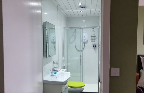 Kilmarnock House | Dean Park Guest House