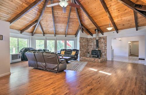 Apple Hill House | Deck and Grill Camino Home in Wine Country!