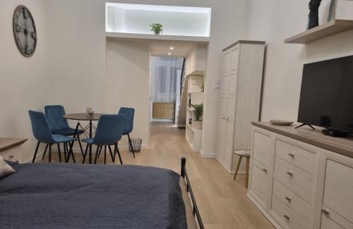 Vac Apartment | Deco Studio City Residence