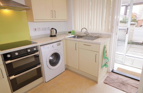 Donaghadee Cottage | DEE BY THE SEA, family friendly, with a garden in Donaghadee