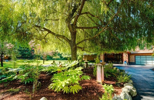 Deer Harbor House | Deer Harbor Orcas WA Waterfront estate, dock, 3 bldg, spa, greenhouses.Tiki room