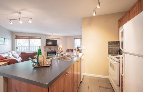 Blackcomb House | Deer Lodge by Outpost Whistler