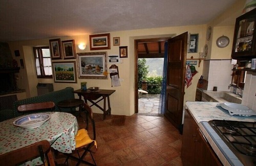 Stazzema House | DELICIOUS RUSTIC WITH PRIVATE GARDEN AND TERRACE A FEW KM. FROM THE SEA.
