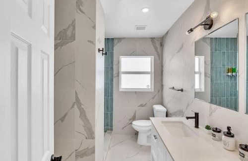 Parkside House | Delightful Apartment downtown