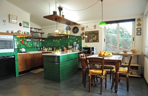 Sarzana Villa | Delightful cottage with pool, WiFi, BBQ, Wood Oven, close beaches & Cinque Terre