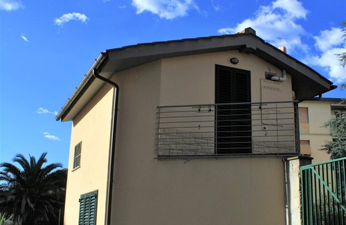 Coverciano House | Delightful detached apartment with exclusive parking space