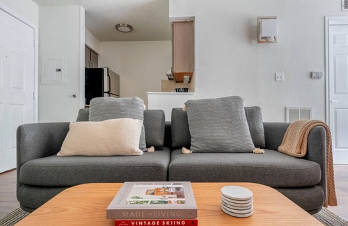 Gateway Apartment | Delightful Gateway Studio w/Gym, Pool, nr Stadium, by Blueground