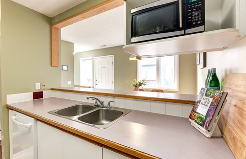 Canmore Apartment | ✿❋Delightful Getaway in Canmore for Groups - 3BR❋✿