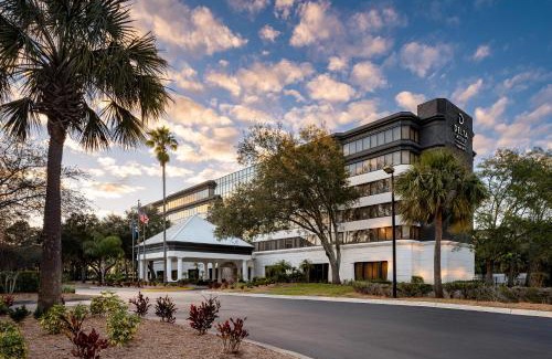 Baymeadows Hotel | Delta Hotels by Marriott Jacksonville Deerwood