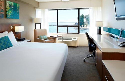 Kingston Hotel | Delta Hotels by Marriott Kingston Waterfront