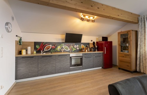 Otterfing Apartment | Deluxe apartment 90m² with balcony