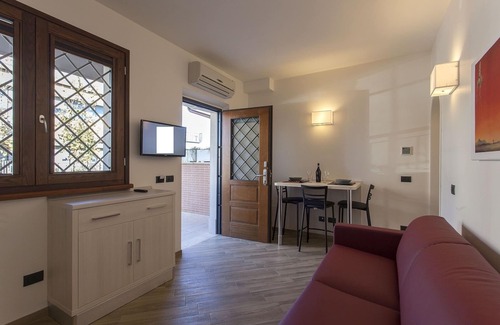 Zona XVIII Capannelle Apartment | Deluxe apartment for 1 or 2 people