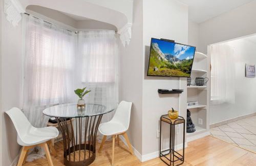 Gayborhood Apartment | Deluxe Apt In Center City