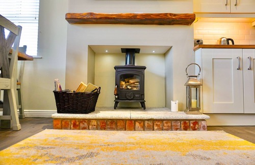Newry Cabin | Deluxe Holiday Cabin