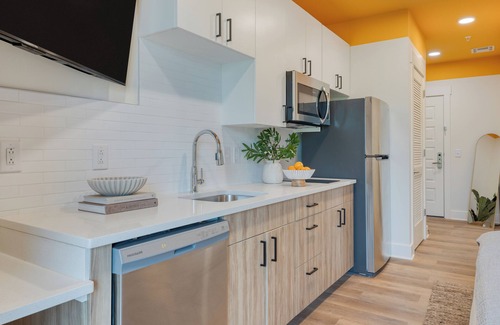 12 South Condo | Deluxe King w/Balcony | Walk to 12 South Shopping