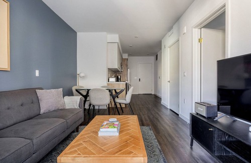 Wilshire Center Apartment | Deluxe Koreatown 1BR w/Gym & Lounge, nr Highways & Metro, by Blueground