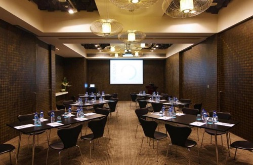 Putuo Apartment | Deluxe Loft Studio| 450 m from Langao Road Station | Shanghai