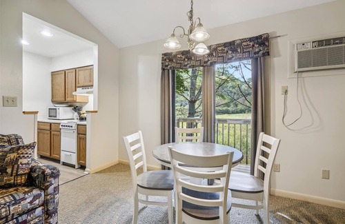 West Bridgewater Hotel | Deluxe One Bedroom Queen Suite on the 2nd floor with outdoor heated pool 202