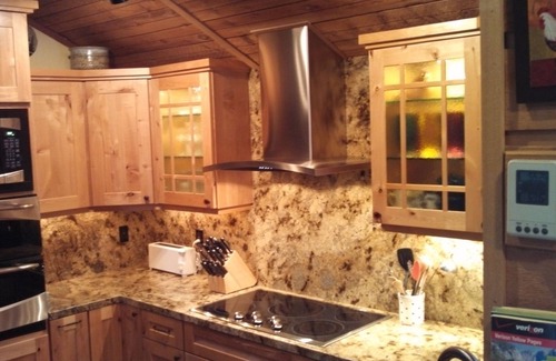 Mammoth Lakes Condo | Deluxe Tri-Level Townhome in Beautiful Snowcreek @Mammoth CA