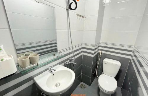 Nui Sam Hotel | DeMi Homestay 2 - Châu Đốc