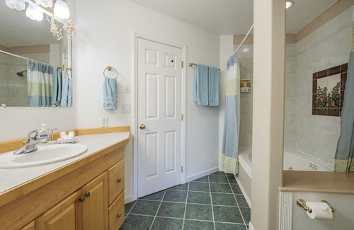 Healy Bed & Breakfast | Denali Primrose B&B