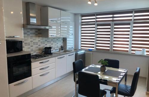 Turda Apartment | Denis Apartament