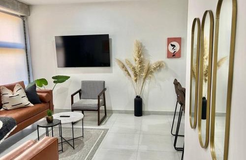 Zapopan Apartment | DEPA BOHO AL SUR Pet Friendly Piscina Gym Sala de Cine