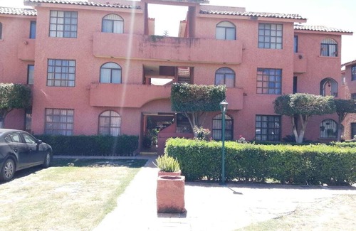 zona dos extendida Apartment | Departamento ubicación, cómodo, estacionamiento