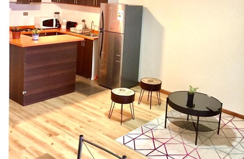 Tome Apartment | Departamento completo 43 mts2 (2 habs + 1 futón) - Centro Tomé - 5 personas max - Edificio Don Francisco
