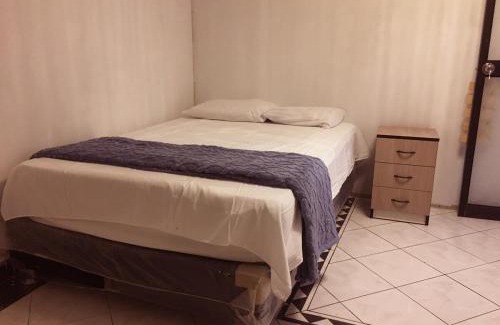 Ayacucho Apartment | Departamento espacioso, 1er piso, céntrico, 3 baños, frente al parque Ingenieros