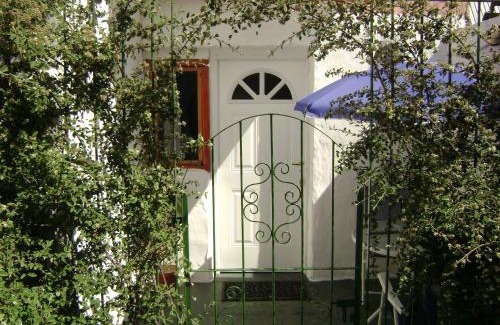 El Hoyo Apartment | departamentos privados de 2 a 8 pax equipados