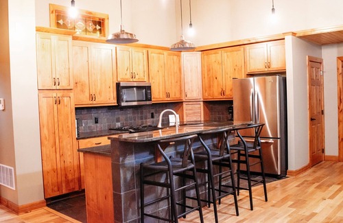 Salina House | Depot Nestled in the Woods
