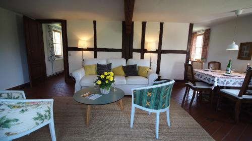 Wanfried House | Deputatshaus auf dem Gut Marienhof