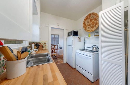 West University House | Desert Bloom/Blocks from U of A/1 BR 1 BA