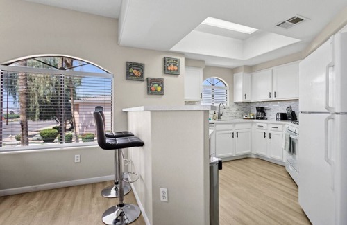 Maryvale Condo | Desert Gem; 1BR Condo Near Stadium & Westgate